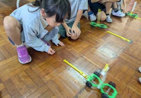 ゴムの力加減　３年生