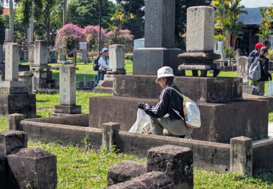 日本人墓地公園 奉仕活動　６年生