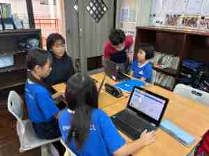 響き合う学びの輪　３年生・６年生