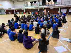 心を交わすフレンドシップ交流　６年生