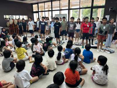 音でつながる心の交流　１年生・５年生