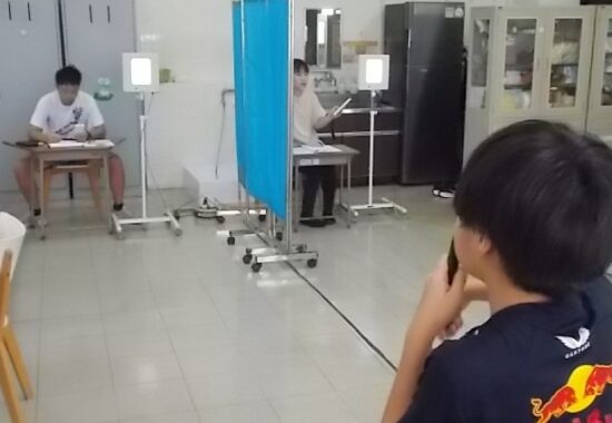 健康を見つめる 視力測定
