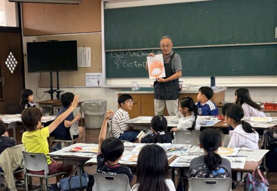 表情豊かに自分を描く　３年生