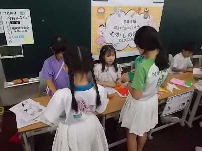 笑顔でつながる国際交流　３年生