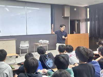 未来を創るデザイン　６年生